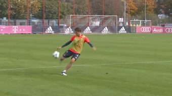 Manuel Neuer, Thomas Müller et Rafinha se font une brésilienne sur 50 mètres