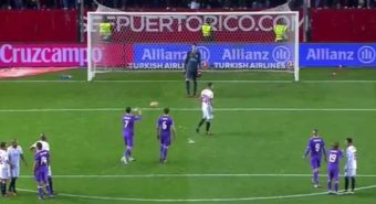 Quand Cristiano Ronaldo s’emporte contre un joueur de Séville venu détruire le point de penalty