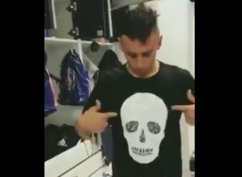 Quand Marquinhos présente son t-shirt magique