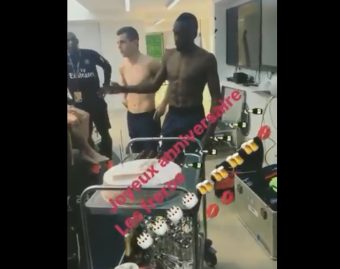 Un gâteau d’anniversaire et un discours pour Blaise Matuidi après la victoire contre Guingamp