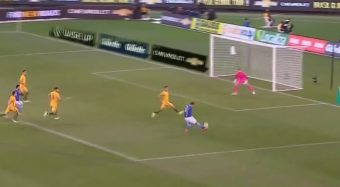 VIDEO: Diego Souza (Brésil) marque face à l’Australie après seulement 10 secondes de jeu !