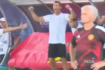 Cristiano Ronaldo était complètement fou sur le banc face à Manchester United !
