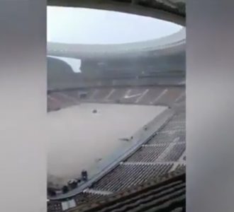 Le nouveau stade de l'Atlético de Madrid totalement inondé après de fortes pluies !