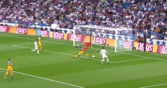 Parfaitement servi par Gareth Bale, Cristiano Ronaldo ouvre le score face à l'Apoel !