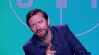 Julien Cazarre tacle salement un journaliste qui a relayé une fausse info sur Malcolm !