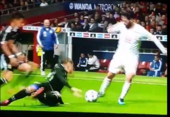Quand Isco humilie deux défenseurs argentins sur la même action !