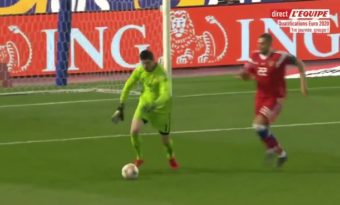 L'énorme boulette de Thibaut Courtois face à la Russie !