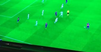 Quand Griezmann craque parce que personne ne lui fait de passe !