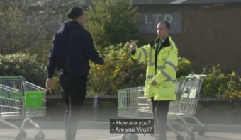 Quand van Dijk va chercher un supporter à son travail pour l'amener au centre d'entrainement de Liverpool